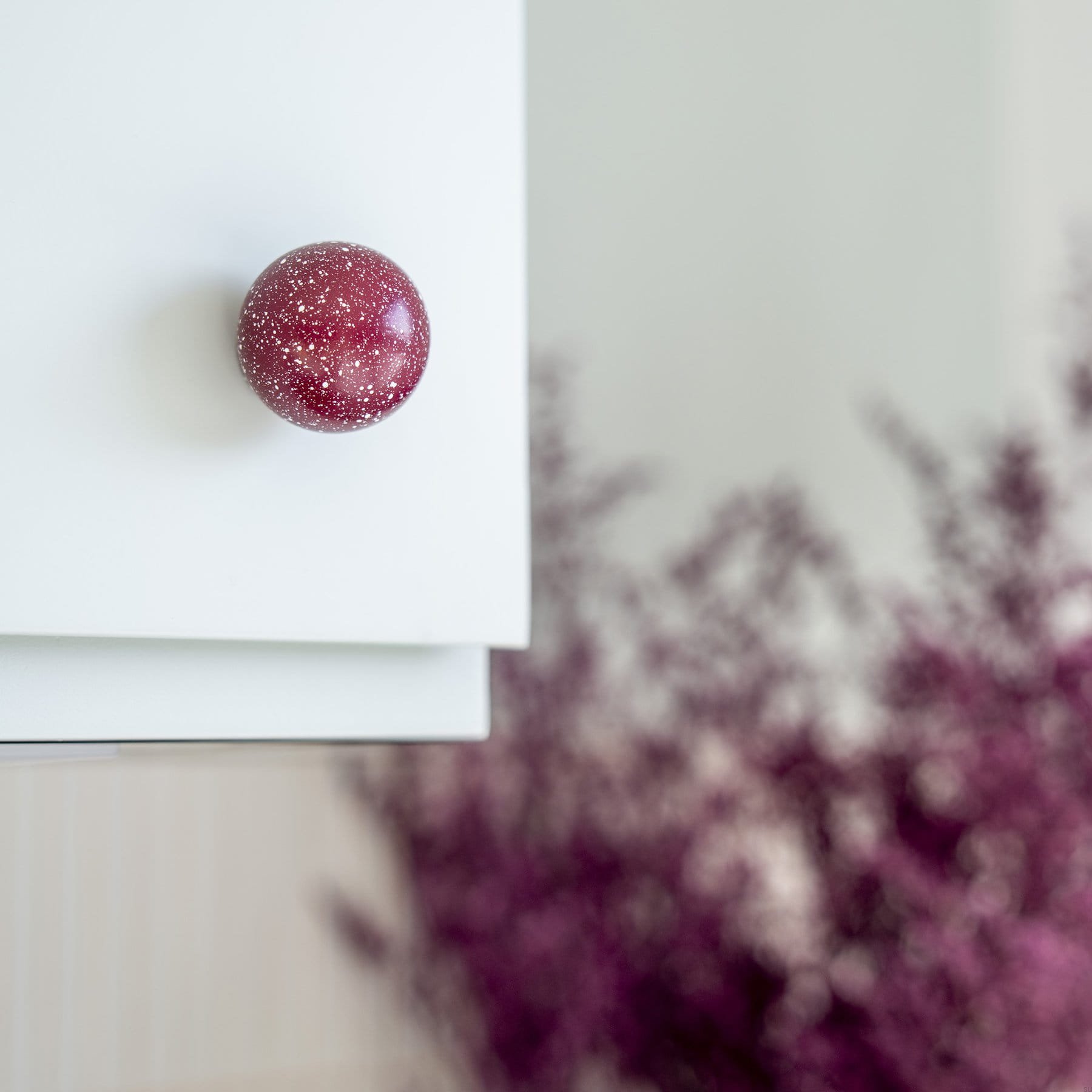 WnRd&WhMl--Gałka-meblowa-Ren-Melange-Wine-Red-&-White-35-Drewniana-Bukowa-Vince-Skandynawskie-Uchwyty_5