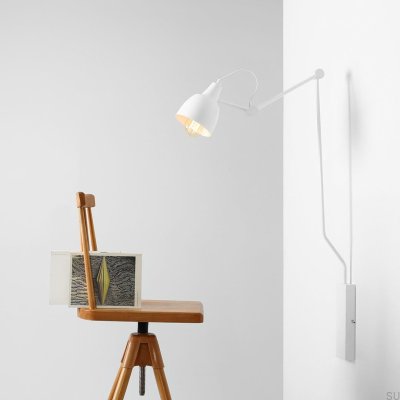 Aida Короткий металлический настенный светильник белого цвета