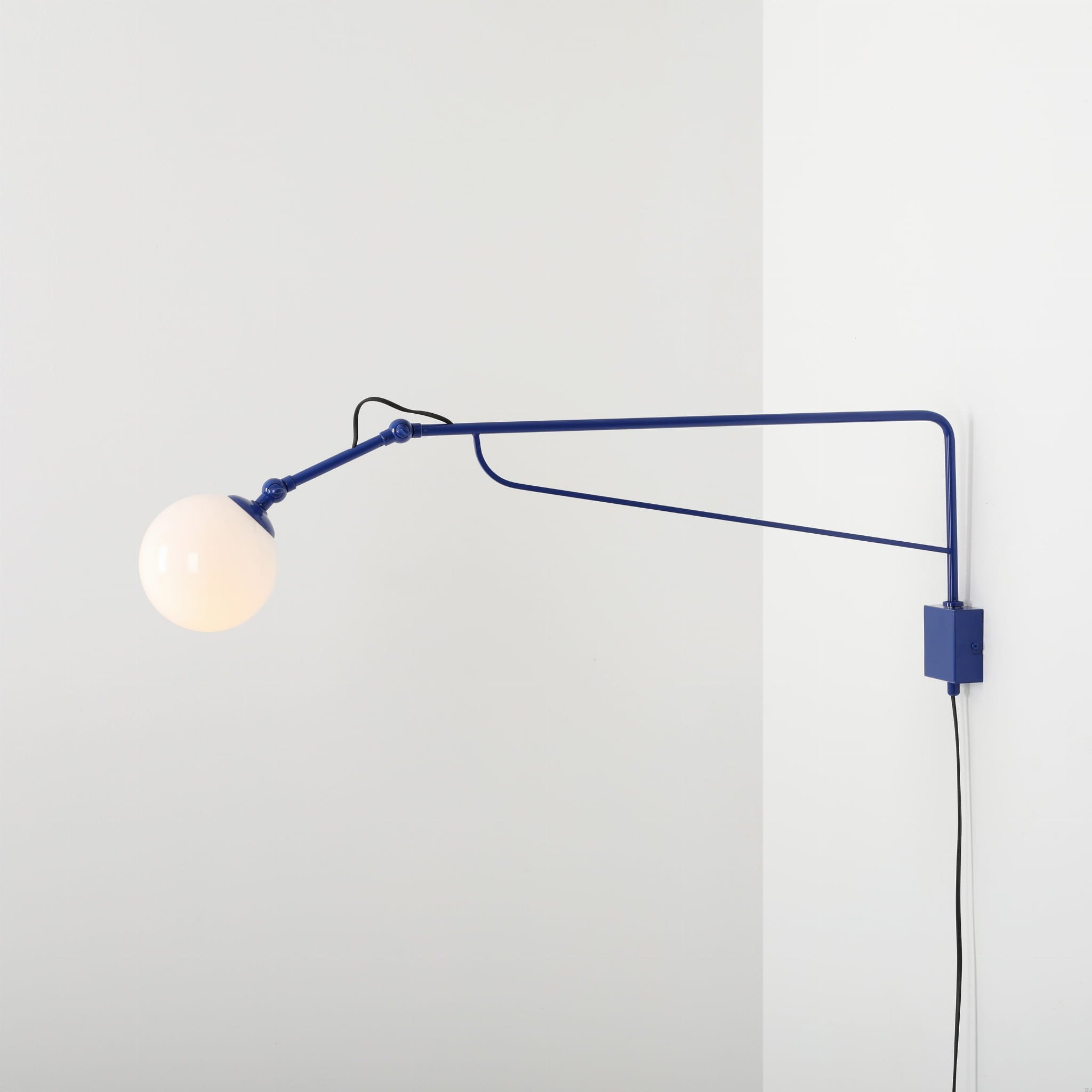 1105C25_D--Kinkiet-Soho-Glass-Duży-Metalowy-Kobaltowy-Artera-Skandynawskie-Uchwyty_2