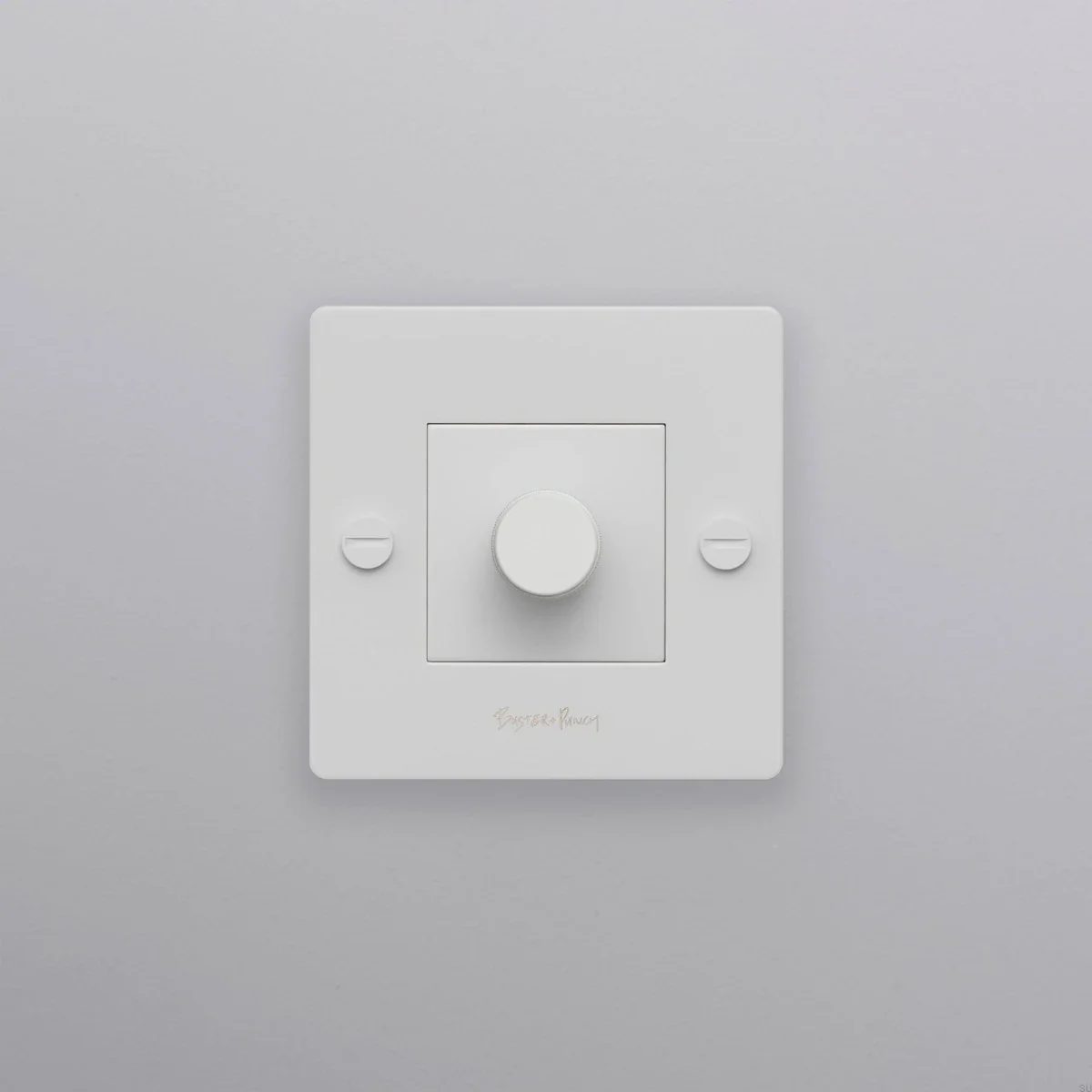 98cb8e9eceda98a96e3737733d7101e1