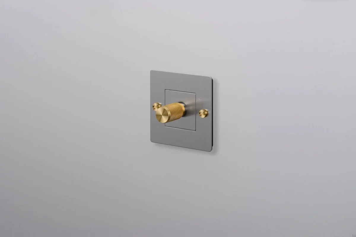 f4b56f21e49b3a7d7732c4d8be701469