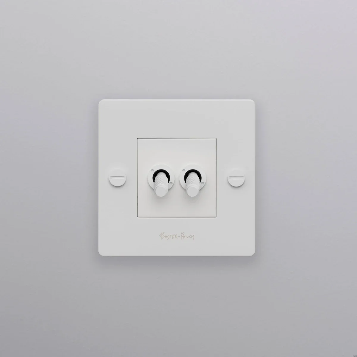 ee55779d86f68a18ab6680416ead9842