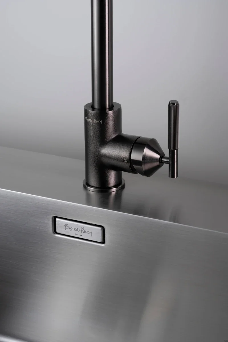 658ee3c22d9333ff79a2aa184446cfb6