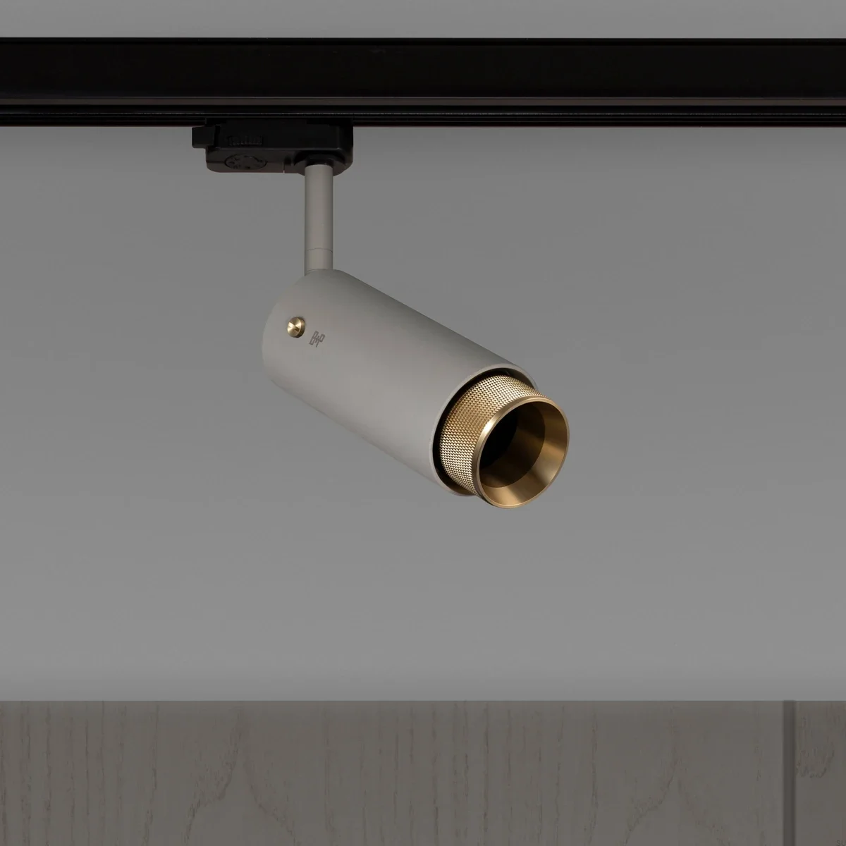 3815e17a47837467b7a41816abcba5bf