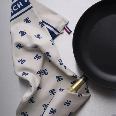 Кухонное полотенце Staub Cotton, белое с синим