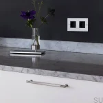 UPB-074560--Uchwyt-meblowy-podłużny-Pull-Bar-Linear-Small-Srebrny-Buster-+-Punch-Skandynawskie-Uchwyty_4