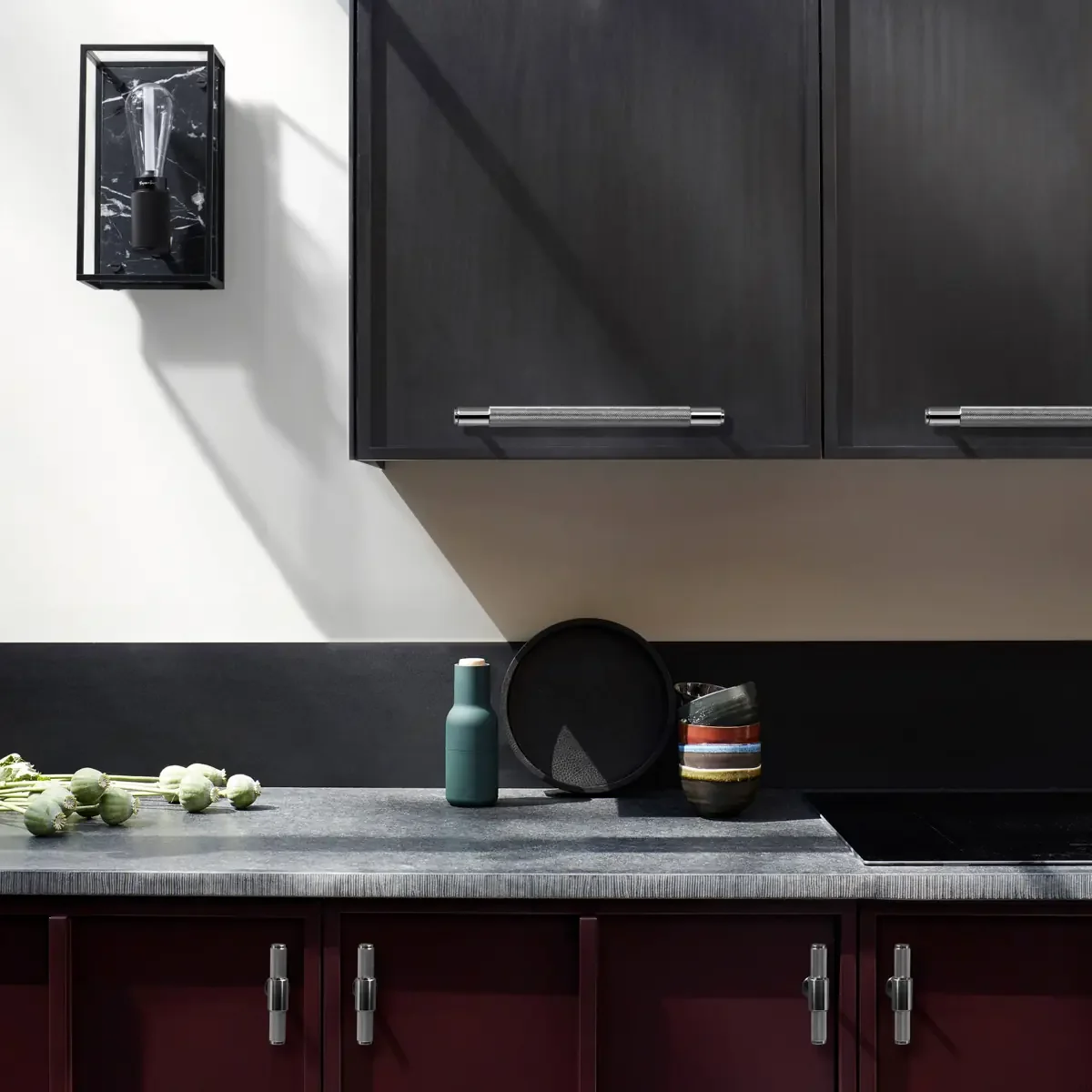 UPB-074564--Uchwyt-meblowy-podłużny-Pull-Bar-Cross-Small-Srebrny-Buster-+-Punch-Skandynawskie-Uchwyty_2