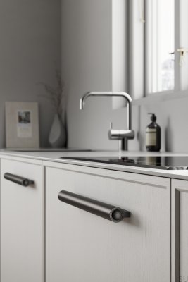 Ручка для мебели Lucente 224 удлиненная, алюминий, матово-черный