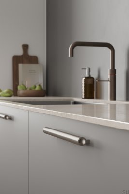 Ручка мебельная удлиненная Lucente 224, алюминий, матовое серебро