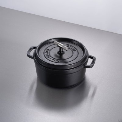Кастрюля Cocotte Staub 3,7 л из черной стали с серебристой рифленой ручкой