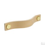 Zdjęcie przedstawia uchwyt meblowy podłużny z serii Loop od Beslag Design