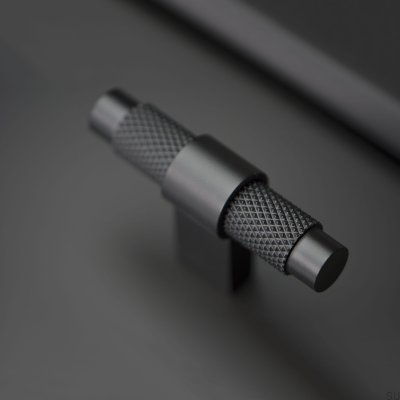 Мебельная ручка T-Bar Pitch Aluminium Black